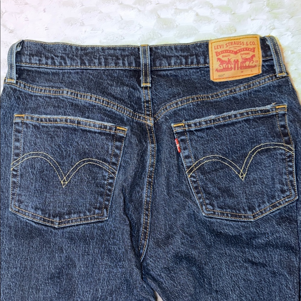 Levi's Women’s Dark Blue Straight Jeans 501